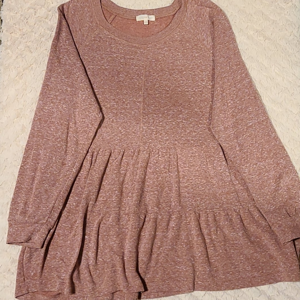 Ladies long sleeve flare blouse